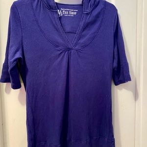 V tee shop hooded top